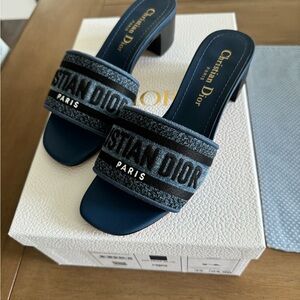 💙Brand NEW DIOR Sandals. 💙